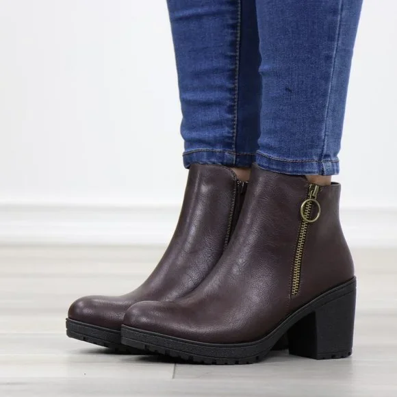 Brown Synthetic Leather Chunky Lug Block Heel Round Toe Ankle Boots - Picture 9 of 11